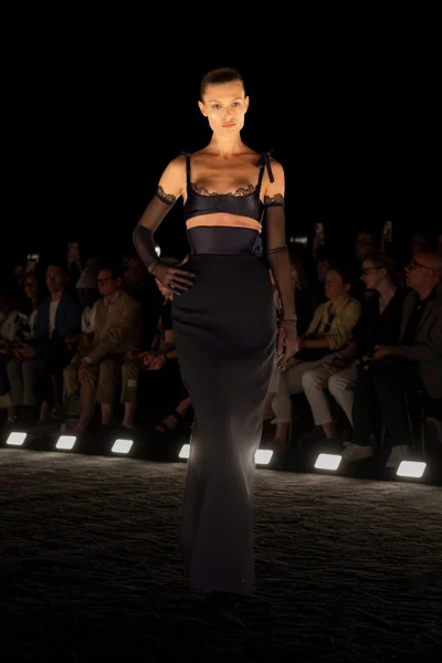Look 20